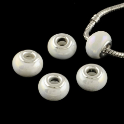 Porzellan -Perlen, mit silberfarbenen ..