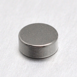 Flache runde Magnete Platin Farbe, 7x2 mm