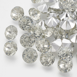 50 stk Strasssteine Harz, rückseitig beschichtet, Diamantform, Kristall 3,5 mm